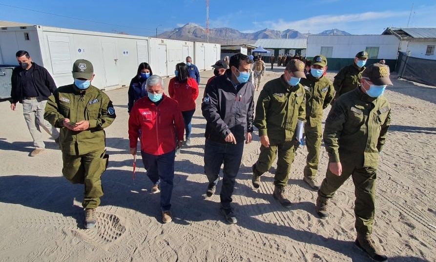 Ministros Rodrigo Delgado y Karla Rubilar en Colchane supervisaron implementación de medidas por flujo migratorio