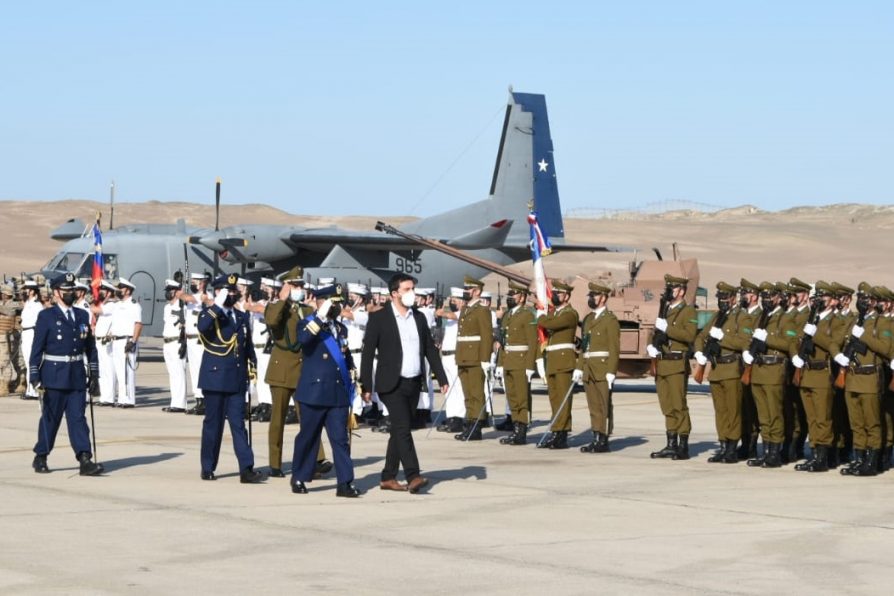 Delegado presidencial presidió acto por aniversario de la Fuerza Aérea de Chile