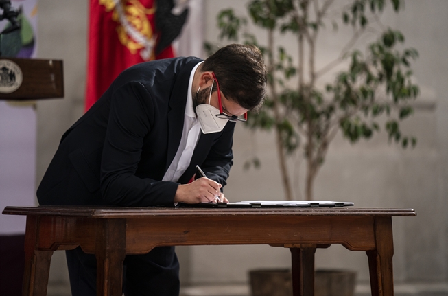 Presidente Boric y proyecto para incluir a Chile en el Acuerdo de Escazú: “Hoy día estamos firmando y cumpliendo este compromiso
