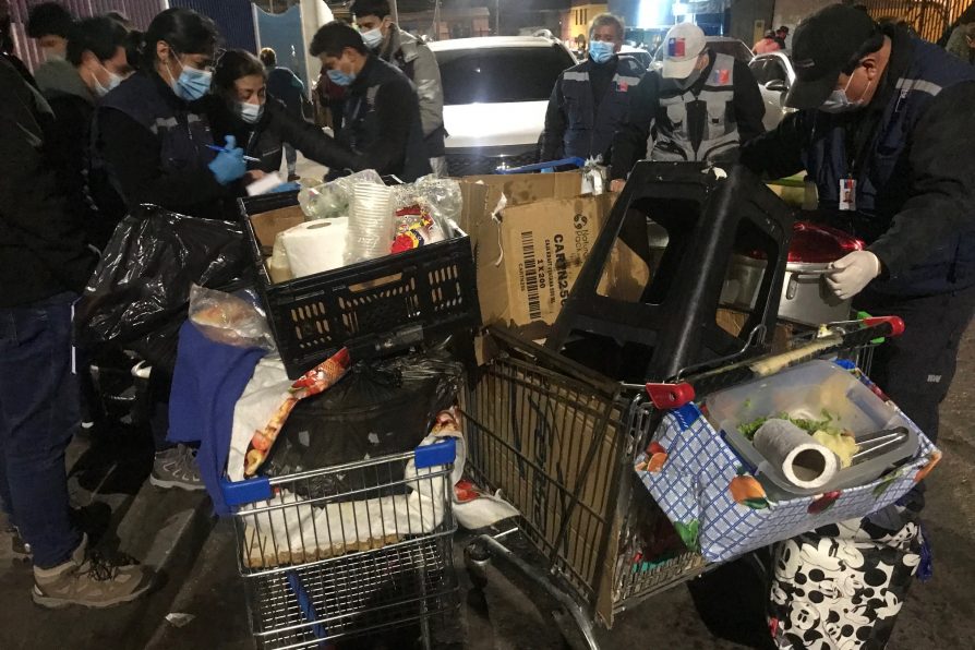 Nocturna fiscalización al comercio informal y establecido en Iquique