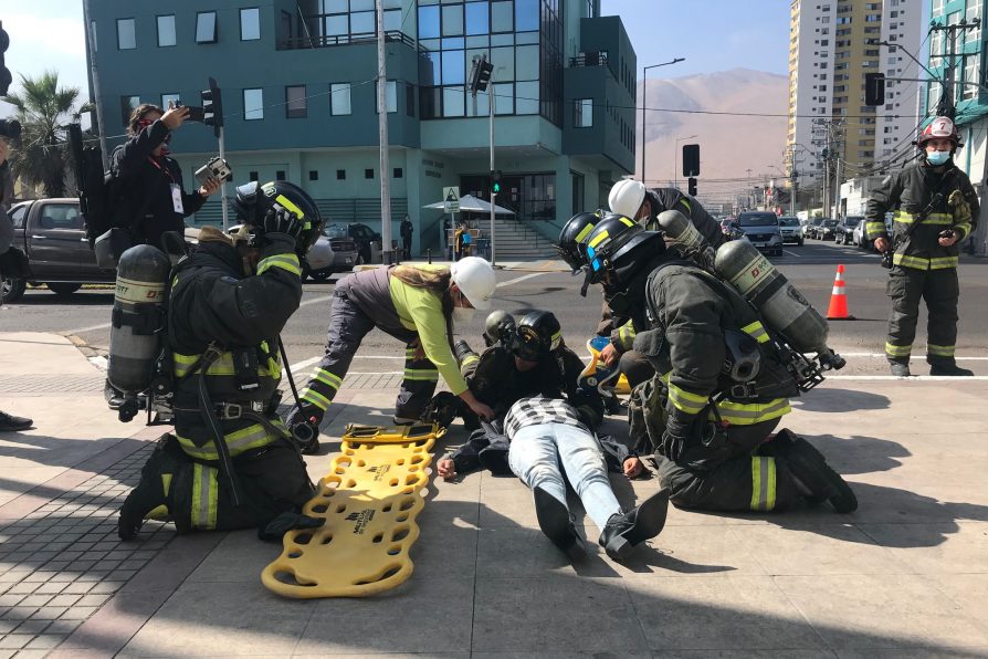 Más de 130 funcionarios públicos evacuados en simulacro de incendio