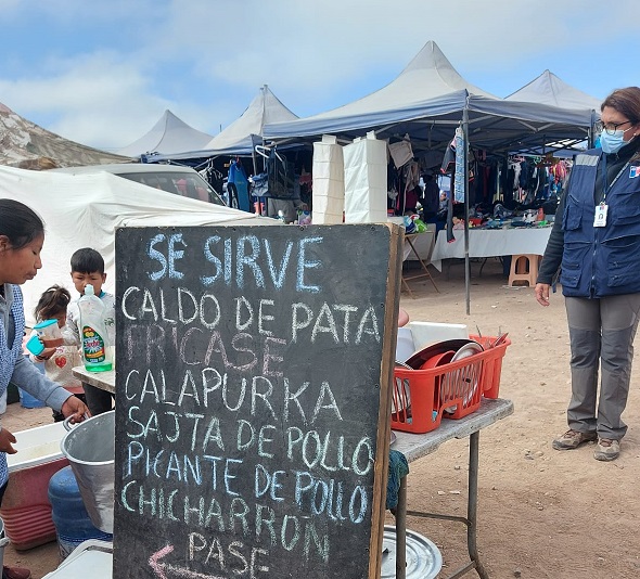 Con nueve citaciones al Juzgado de Policía Local concluyó fiscalización en feria La Quebradilla en Alto Hospicio