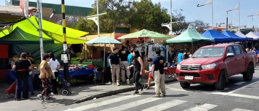 Masivo decomiso de frutas y alimentos en Alto Hospicio