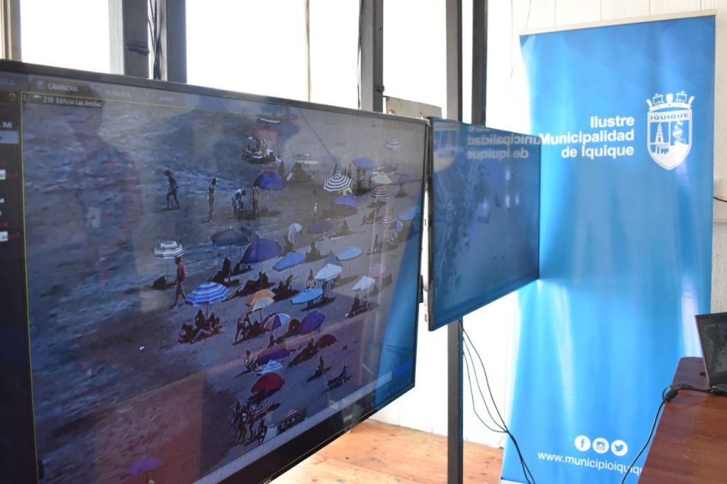 Con una demostración de un operativo de simulacro por parte de la Policía Marítima en playa Cavancha se dio inicio al refuerzo de patrullajes y fiscalizaciones en los sectores más concurridos de la región. 
