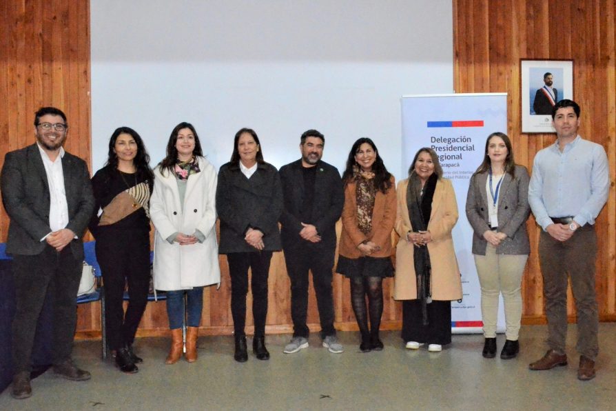 Delegación presidencial en taller “Femicidio y violencia contra las mujeres”