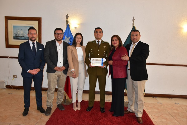 Delegado presidencial en ceremonia de ascenso de cinco oficiales de Carabineros