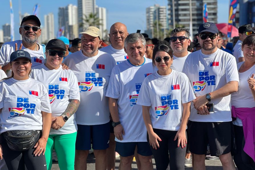 En Iquique más de tres mil personas participaron en la “Corrida más grande de Chile”