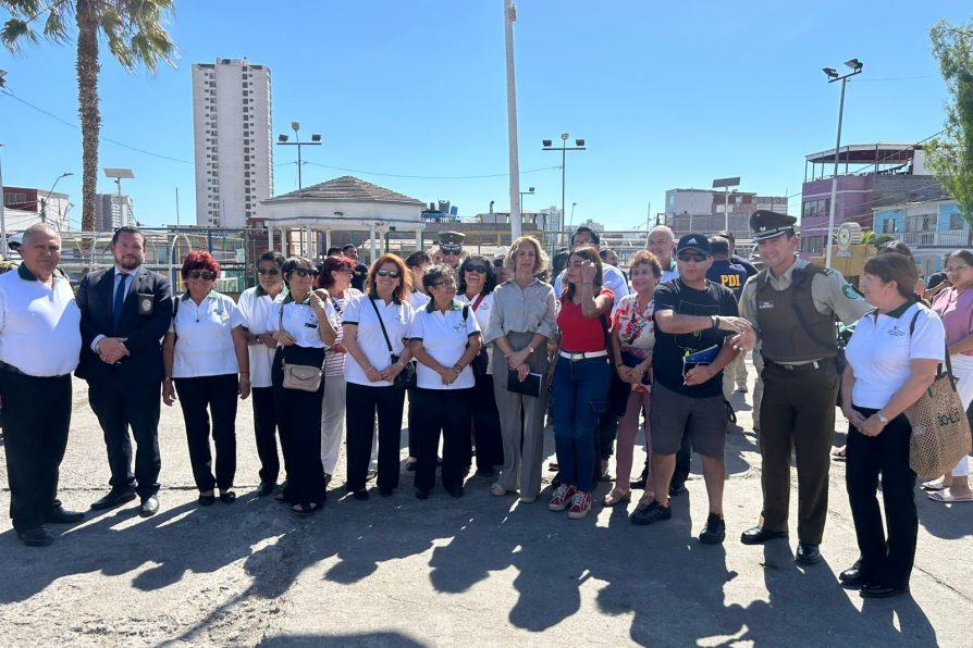 Delegada presidencial: “Estar en terreno y escuchar a los vecinos es fundamental para nuestro trabajo”