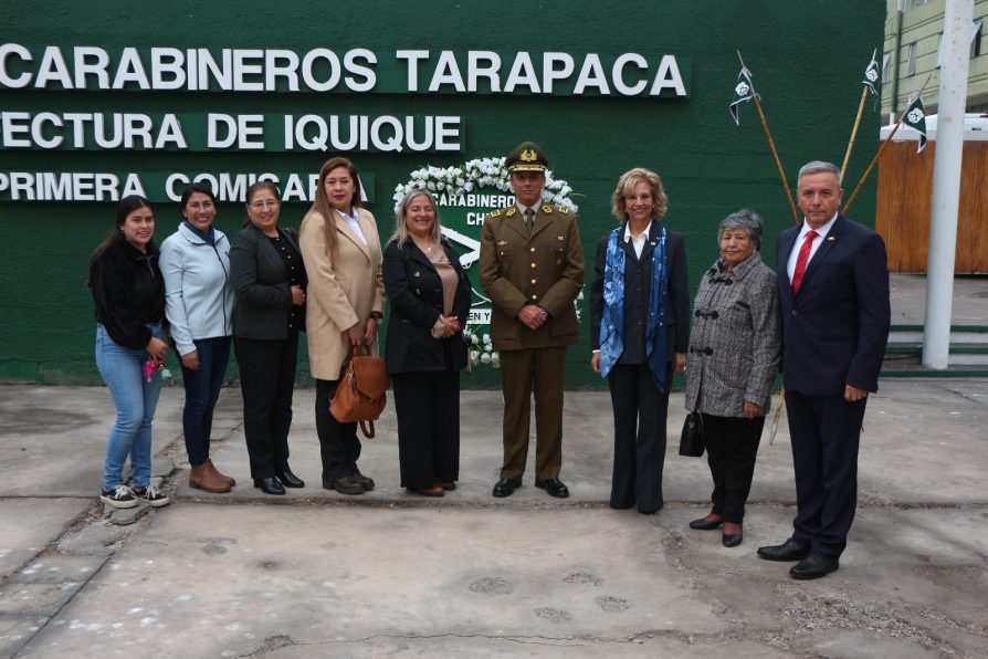 CONMEMORACIÓN DEL DÍA DEL MÁRTIR DE CARABINEROS: DELEGADA PRESIDENCIAL DE TARAPACÁ RINDE HOMENAJE A QUIENES DIERON SU VIDA POR CHILE