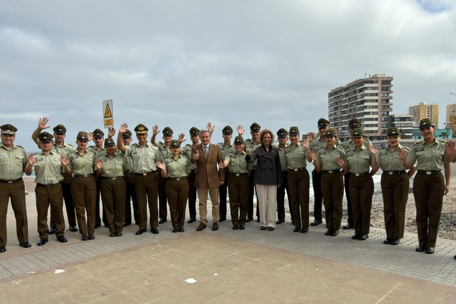 Veinte carabineros alumnos iniciaron su práctica policial en la región
