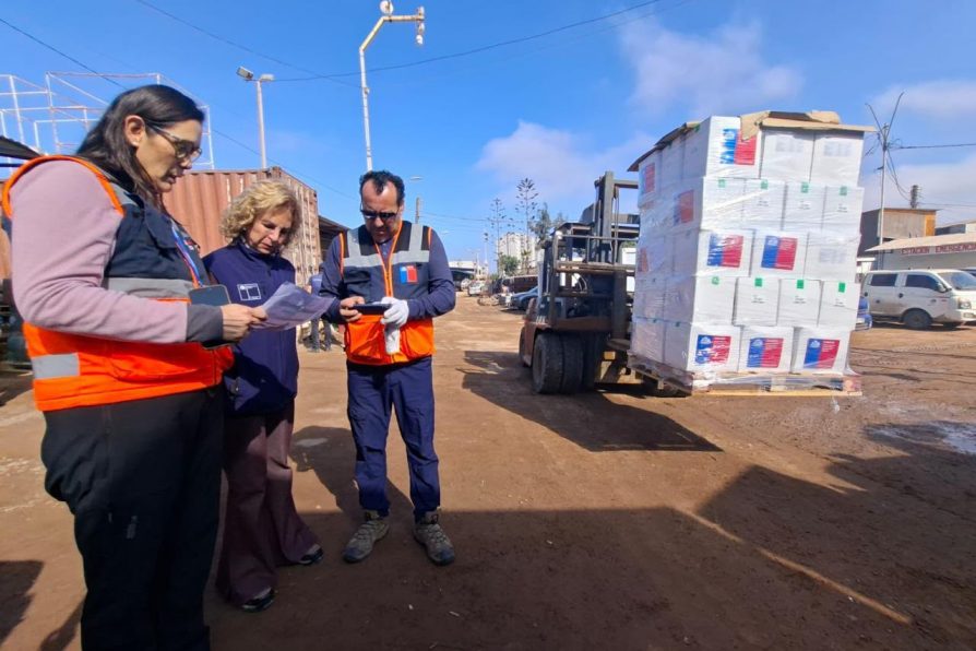 GOBIERNO COORDINA ENTREGA DE AYUDA DE EMERGENCIA A IQUIQUE Y ALTO HOSPICIO